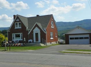 3398 Riverside Dr, North Tazewell, VA 24630