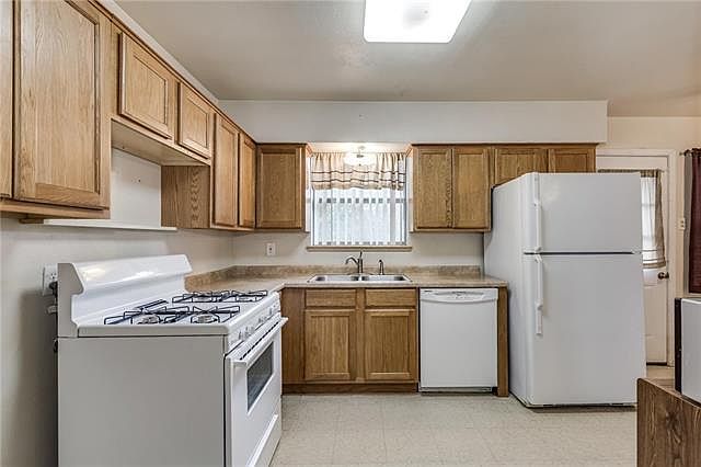 1st image of 2508 Albemarle Dr