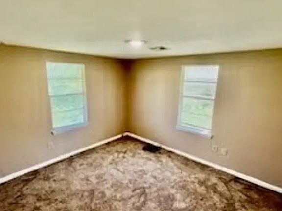 5th image of 420 N Mayfair Way