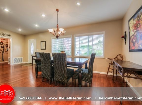 4th image of 11822 Stephanie Ln