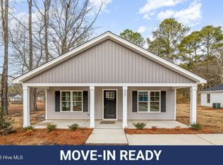 307 E Pope Ave, Kenly, NC 27542