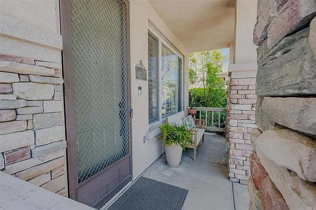 27585 Nellie Ct — Photo 2