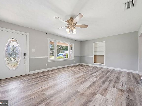 3rd image of 16808 Tammany Manor Rd