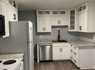 6898 Newman St, Arvada, CO 80004