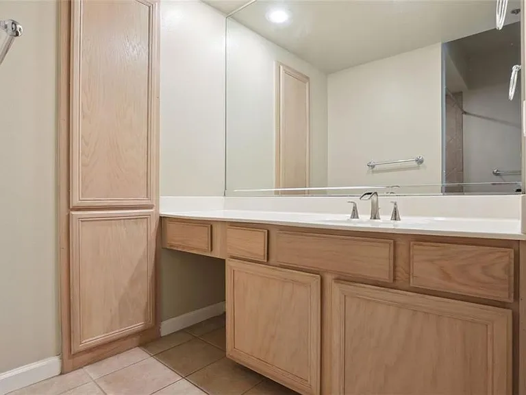 3777 Peachtree Rd NE #331 — Photo 12