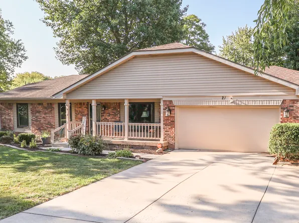 21 Roamin Ct, Greenwood, IN 46142