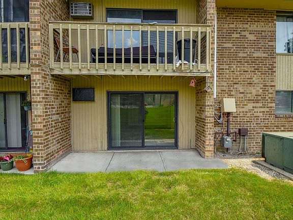 3rd image of 8130 Cedar Point Dr #75-1