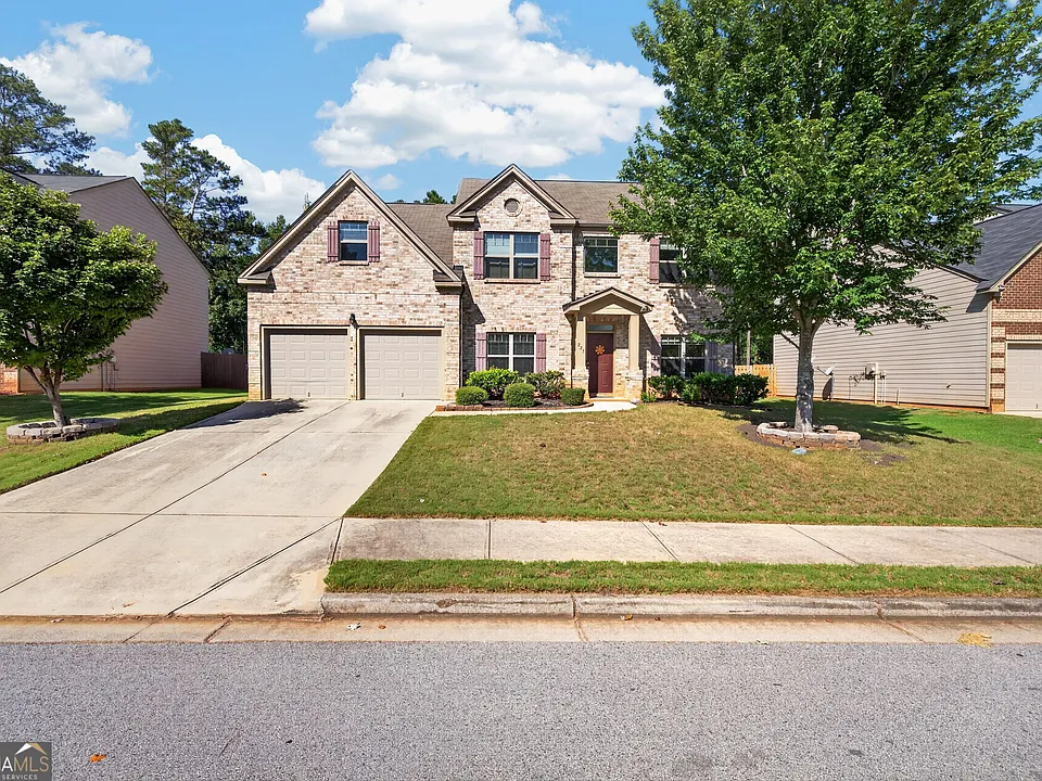 225 Mary Jane Ln
