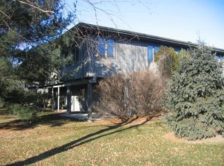 609 Zanmiller Dr, Northfield, MN 55057
