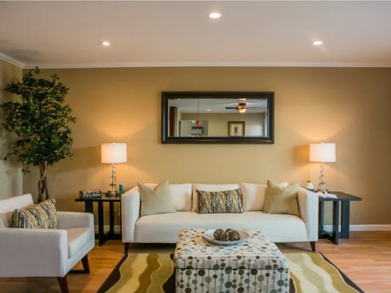2844 Lexford Ave — Photo 3
