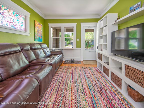 4th image of 408 N Magnolia Ave