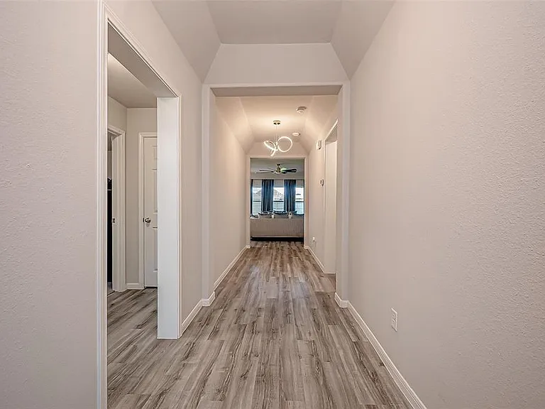 24411 Skytrail Dr — Photo 4