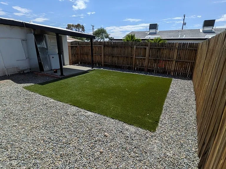 648 N Desert Ave — Photo 6