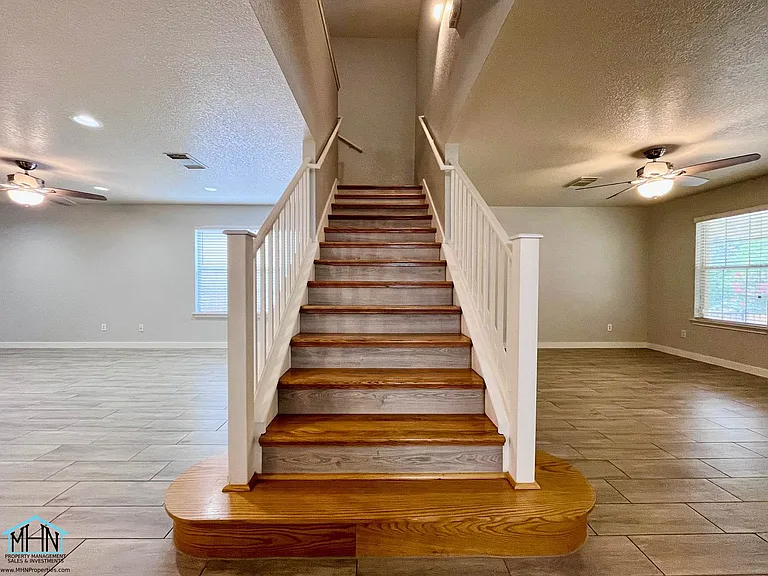 11205 Forest Pass Ct — Photo 6