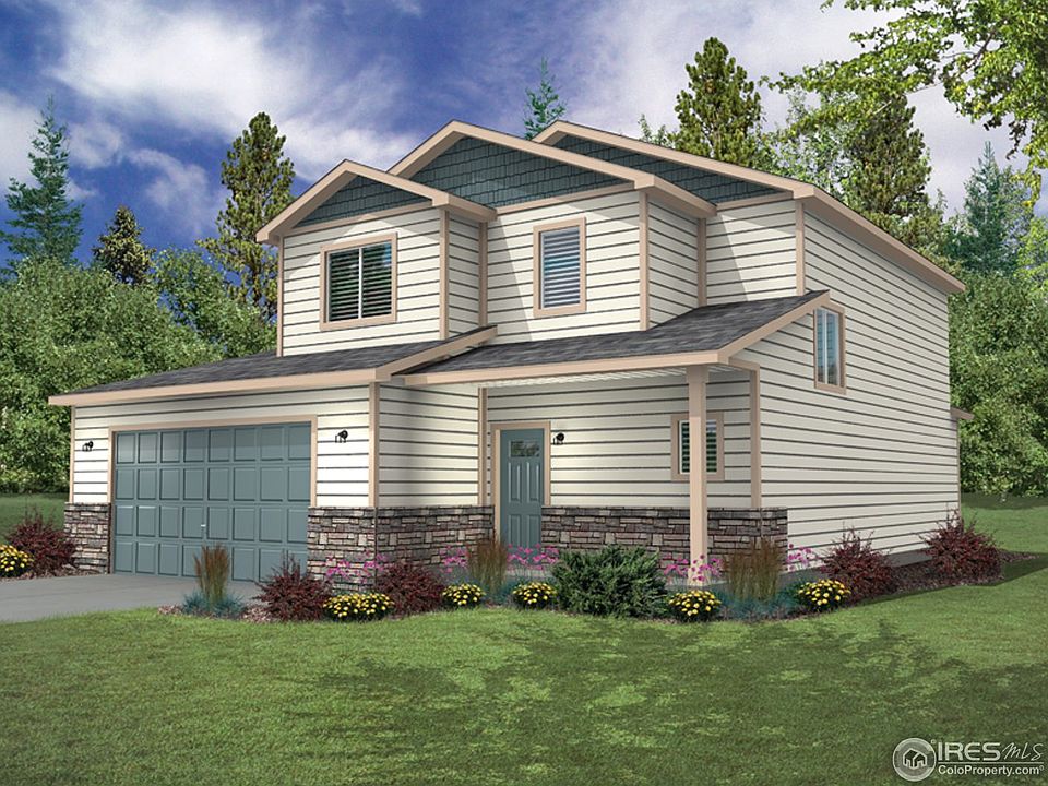 1st image of 921 Village Dr