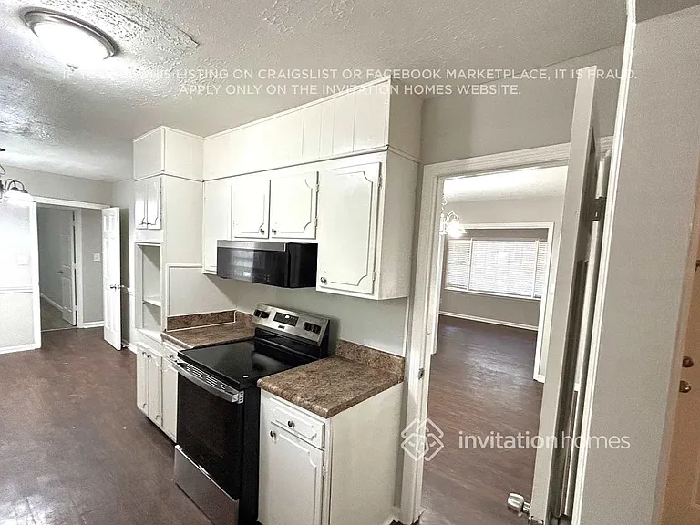2424 Martin Luther King Jr Blvd — Photo 7
