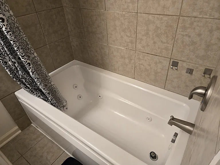1400 Hidden Circle Dr — Photo 19