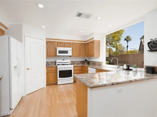 1720 Plata Pico Dr, Las Vegas, NV 89128