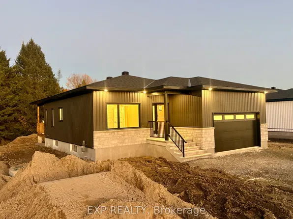 217 Danika St, Clarence Rockland, ON K0A 2A0