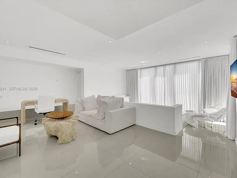 7830 Atlantic Way — Photo 15