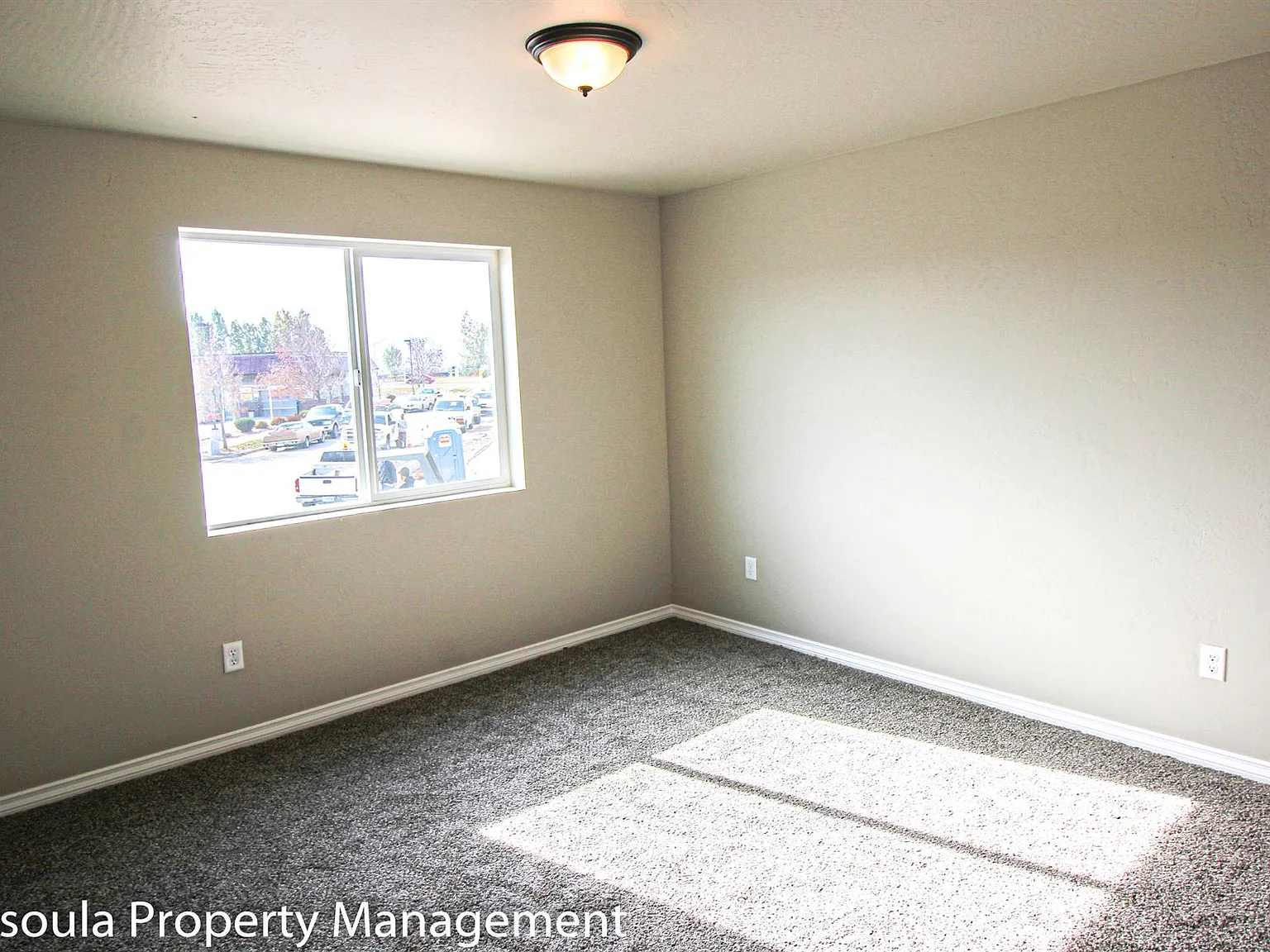 Porter Apts — Photo 3