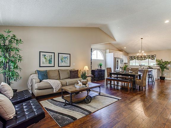 2nd image of 21505 Omaha Ave