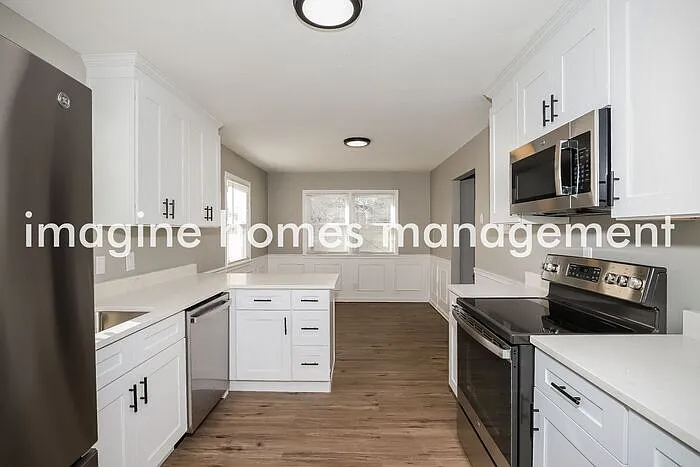 5701 N Amoret Ave — Photo 6