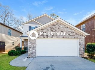 105 Union Station Dr, Calera, AL 35040