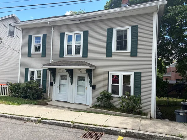 21-23 Carew St, South Hadley, MA 01075