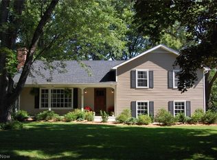 95 Clairhaven Dr, Hudson, OH 44236