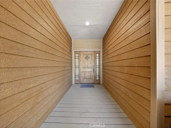 1805 Matterhorn Dr, Pine Mountain Club, CA 93222