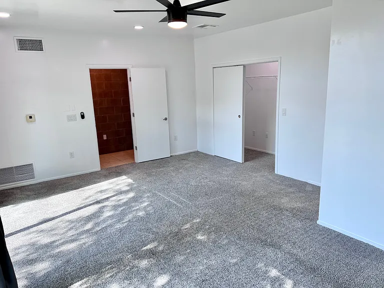 378 S Farmer Ave #378 — Photo 59