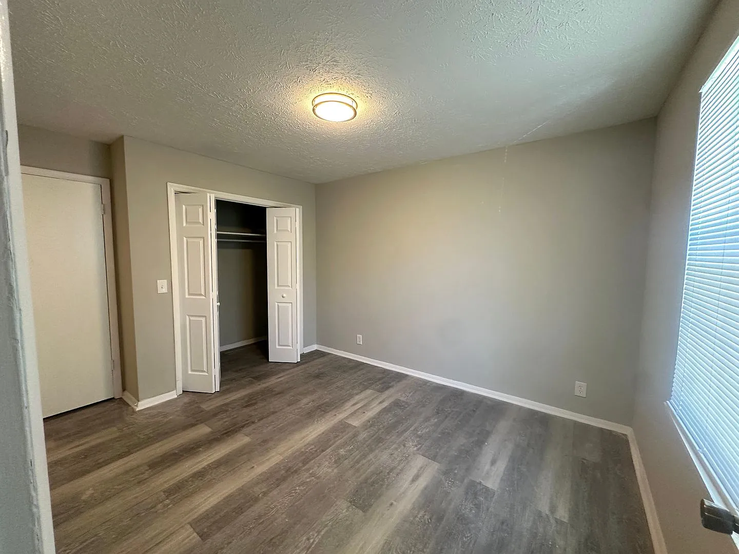 Totally Renovated! Everything New! Convenient to Everything! Pet Friendly! — Photo 4