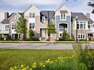42 Stonehaven Dr, Weymouth, MA 02190