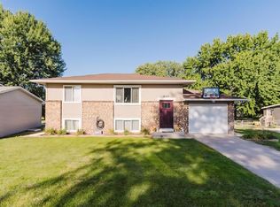 2105 N Eastwood St, Norfolk, NE 68701