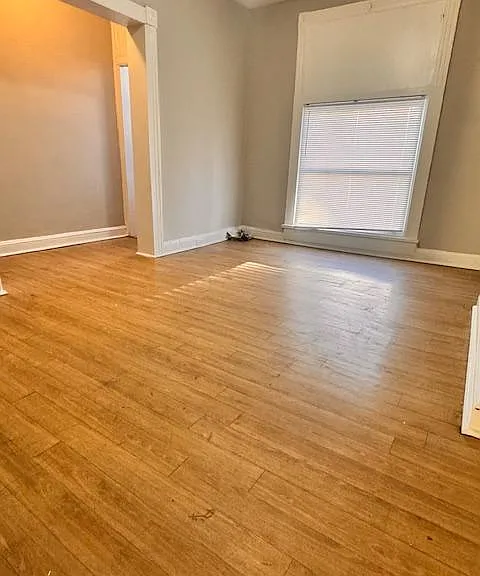 Unit Photo