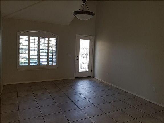4th image of 12448 Tierra Nogal Dr