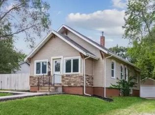 2810 Glover Ave, Des Moines, IA 50315