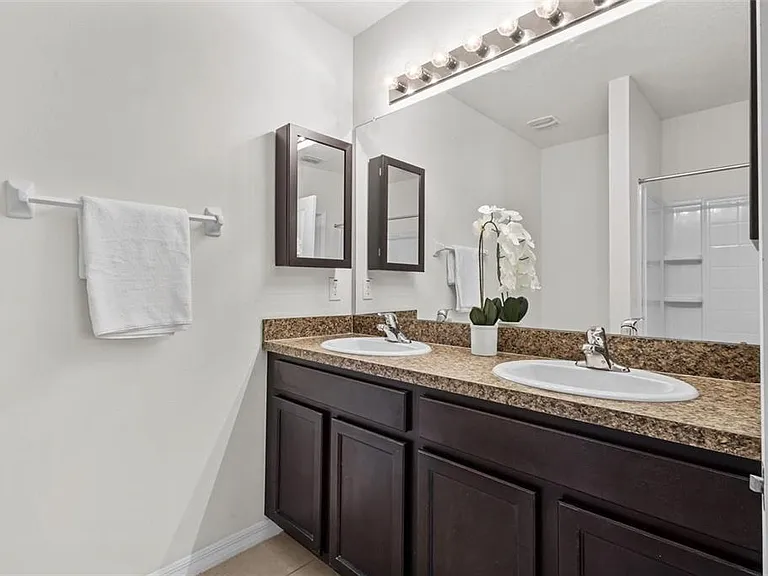 16164 Silent Sands Ln — Photo 18