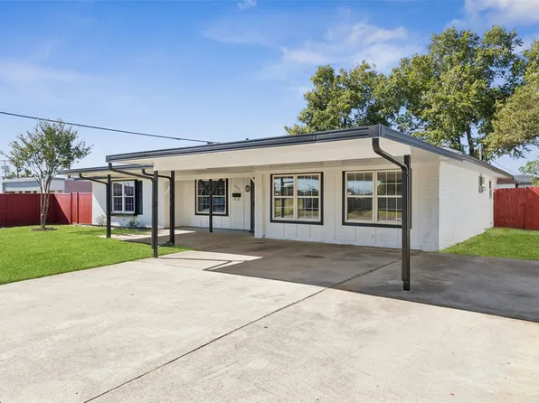 803 Glenda Dr, Bedford, TX 76022