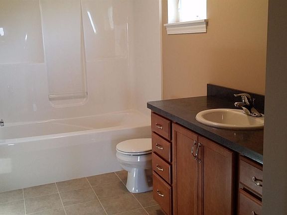 5th image of 527 Marblewood Ln #60