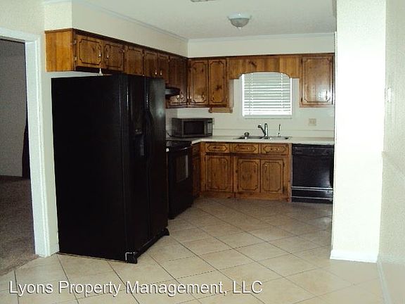 5th image of 4019 Sandy Run Dr