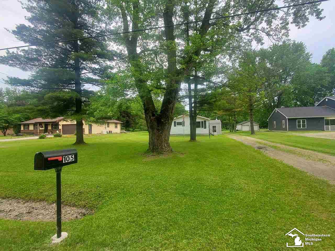 105 W Vienna Rd, Temperance, MI 48182 Zillow