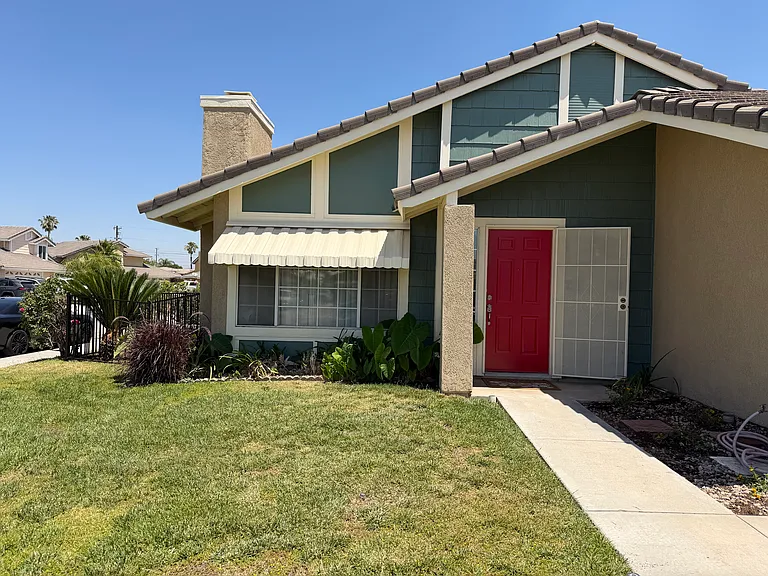 3142 W James St — Photo 5