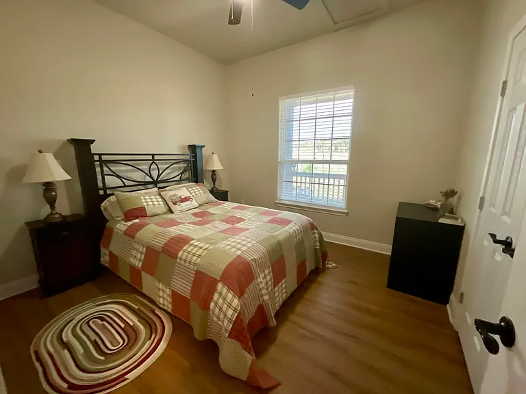 104 Rolling Waters Ct — Photo 20