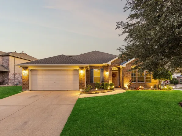 4300 Latigo Cir, Fort Worth, TX 76244