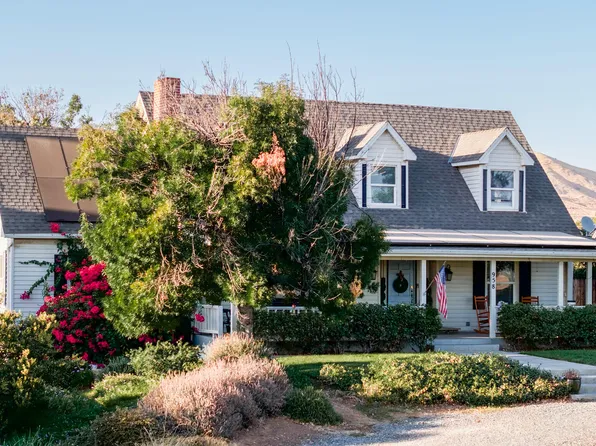 958 E Morton Hill Avenue, Porterville, CA 93257