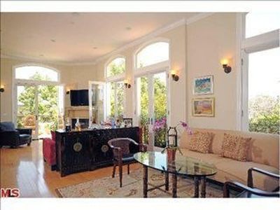 1540 S Bentley Ave APT 401, Los Angeles, CA, 90025