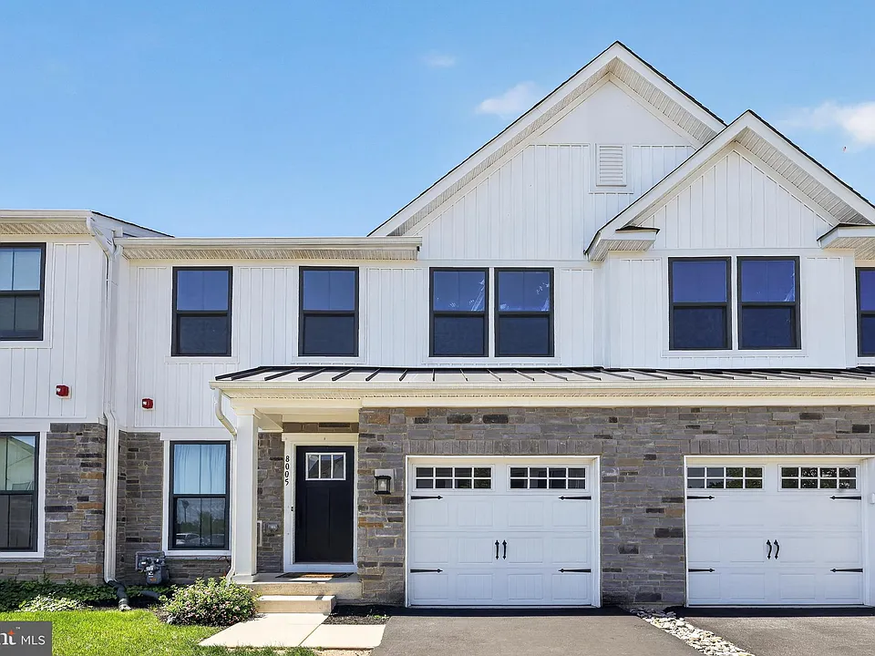 8005 Milltown Cir