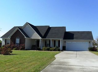 126 Saint Pauls Place Dr, Gilbert, SC 29054